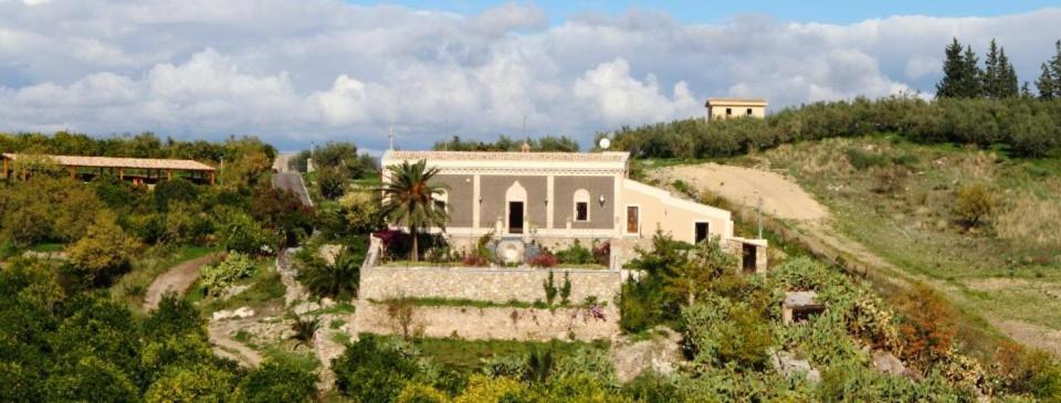 Centuripe Vecchia Dimora Resort מראה חיצוני תמונה