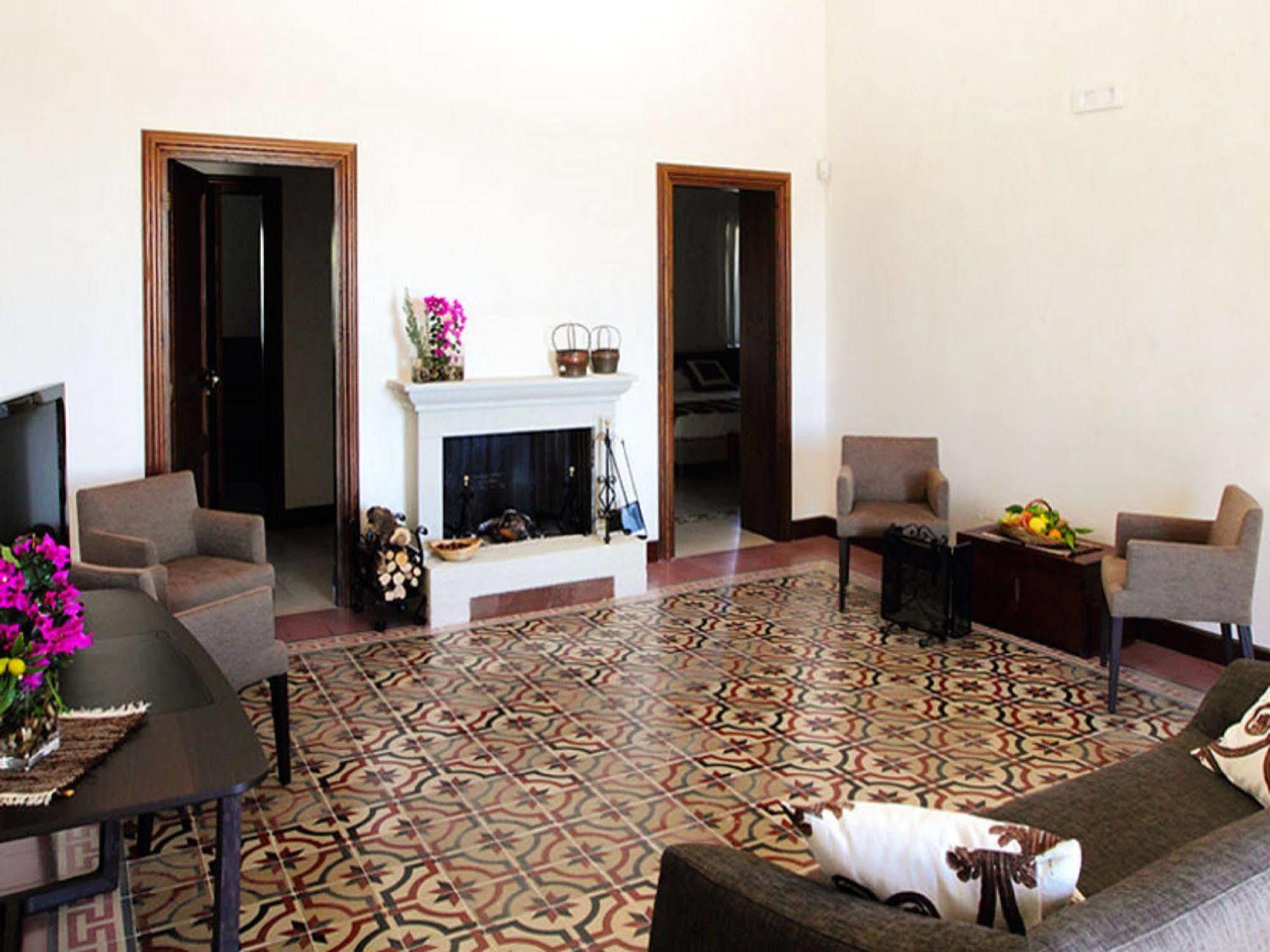 Centuripe Vecchia Dimora Resort מראה חיצוני תמונה