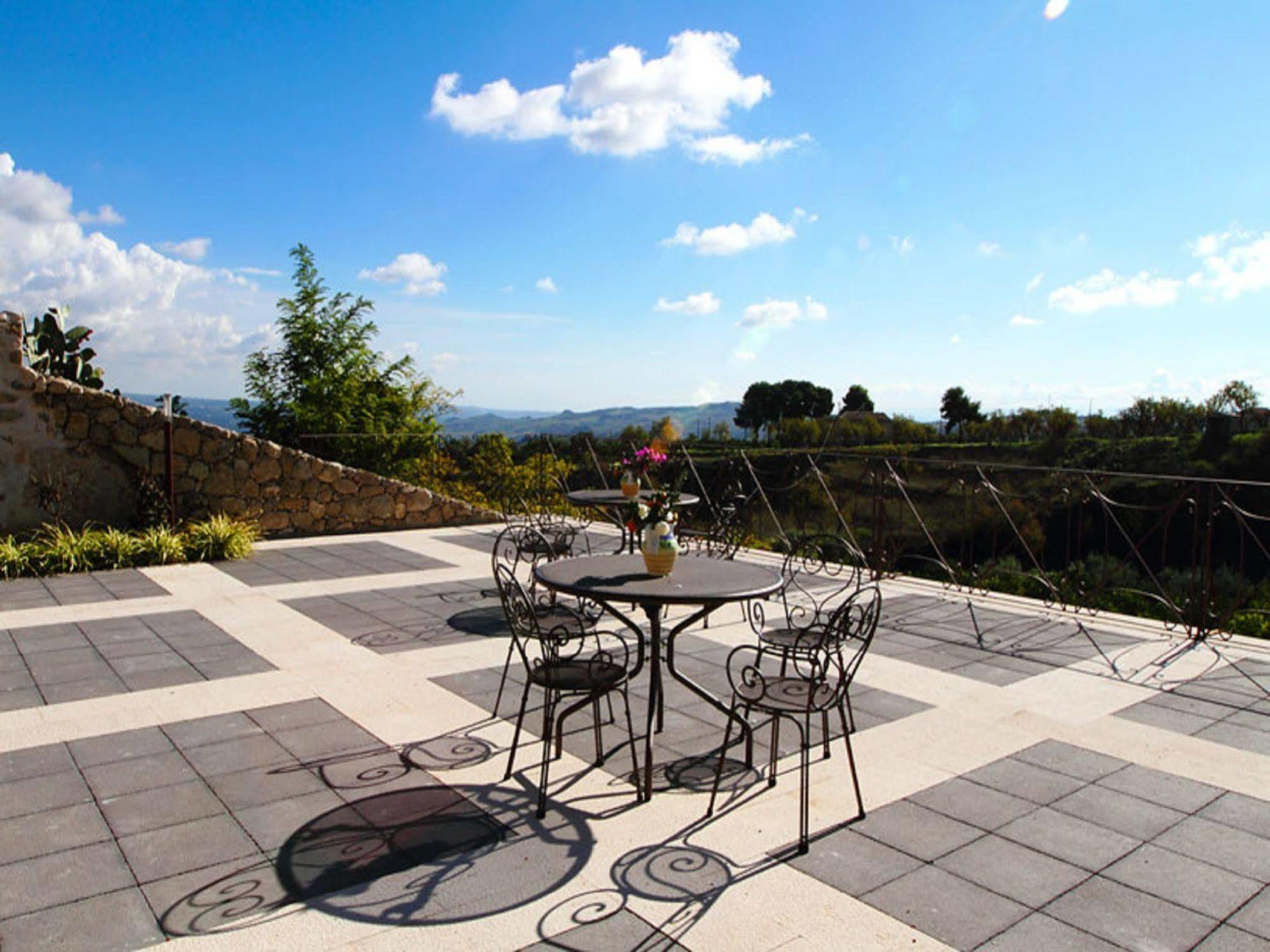 Centuripe Vecchia Dimora Resort מראה חיצוני תמונה