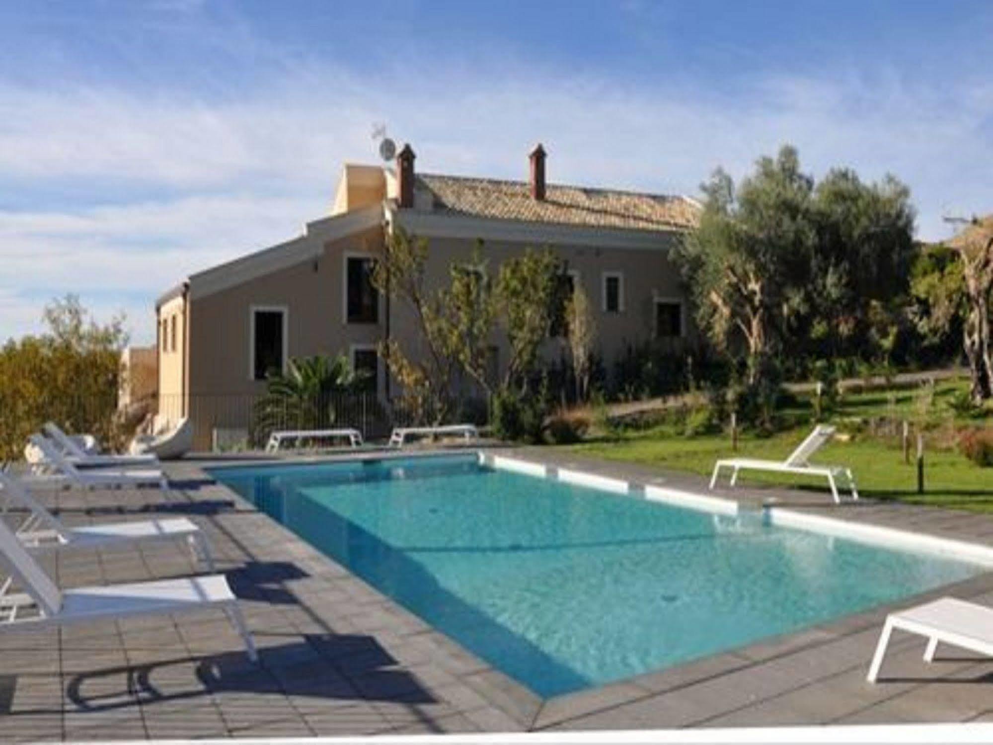 Centuripe Vecchia Dimora Resort מראה חיצוני תמונה